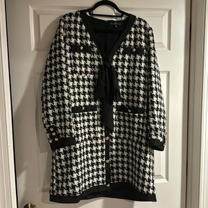 TUCKERNUCK HOUNDSTOOTH B&W DRESS